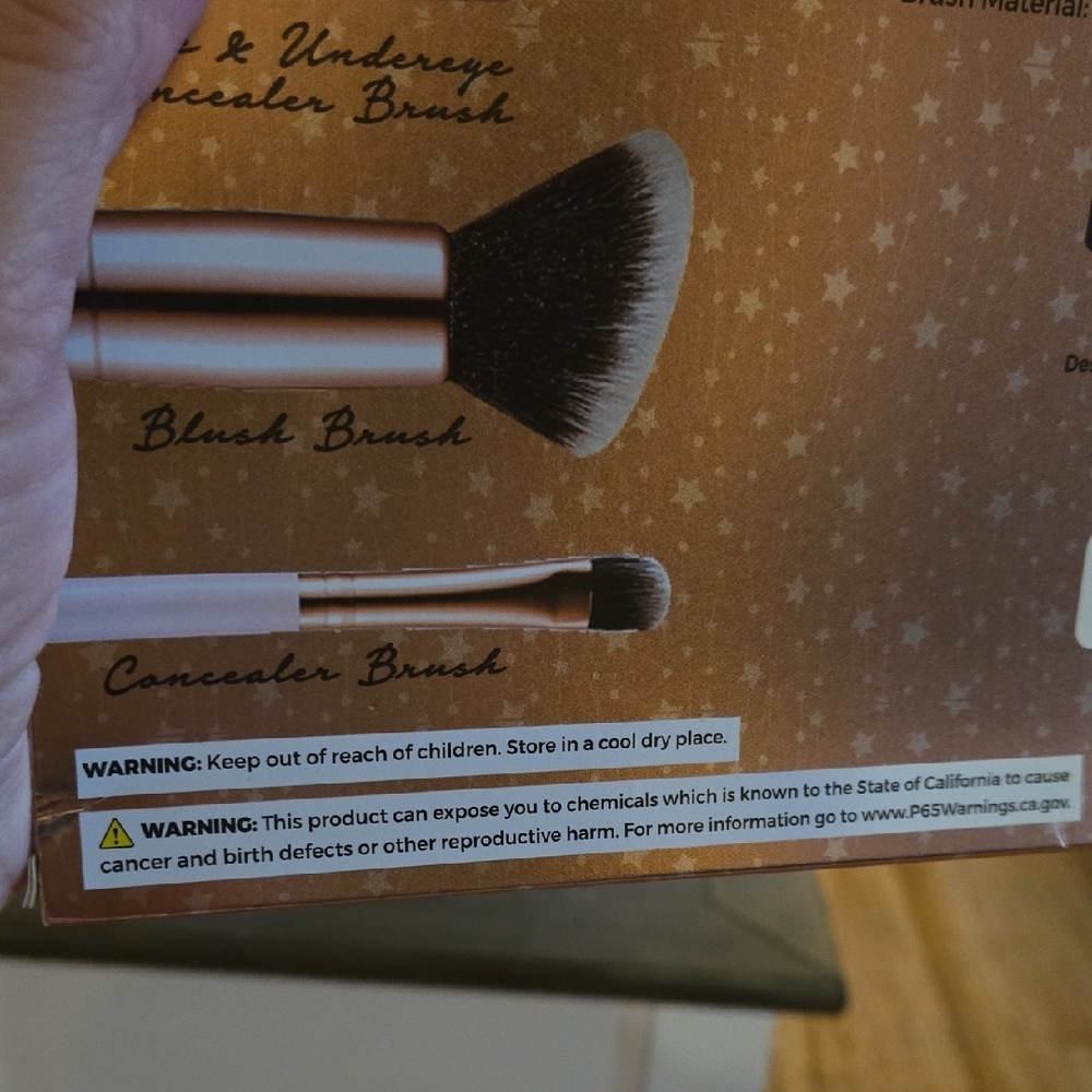IONI London Rose Gold Goddess Brush Collection, NWOT. - Picture 6 of 7